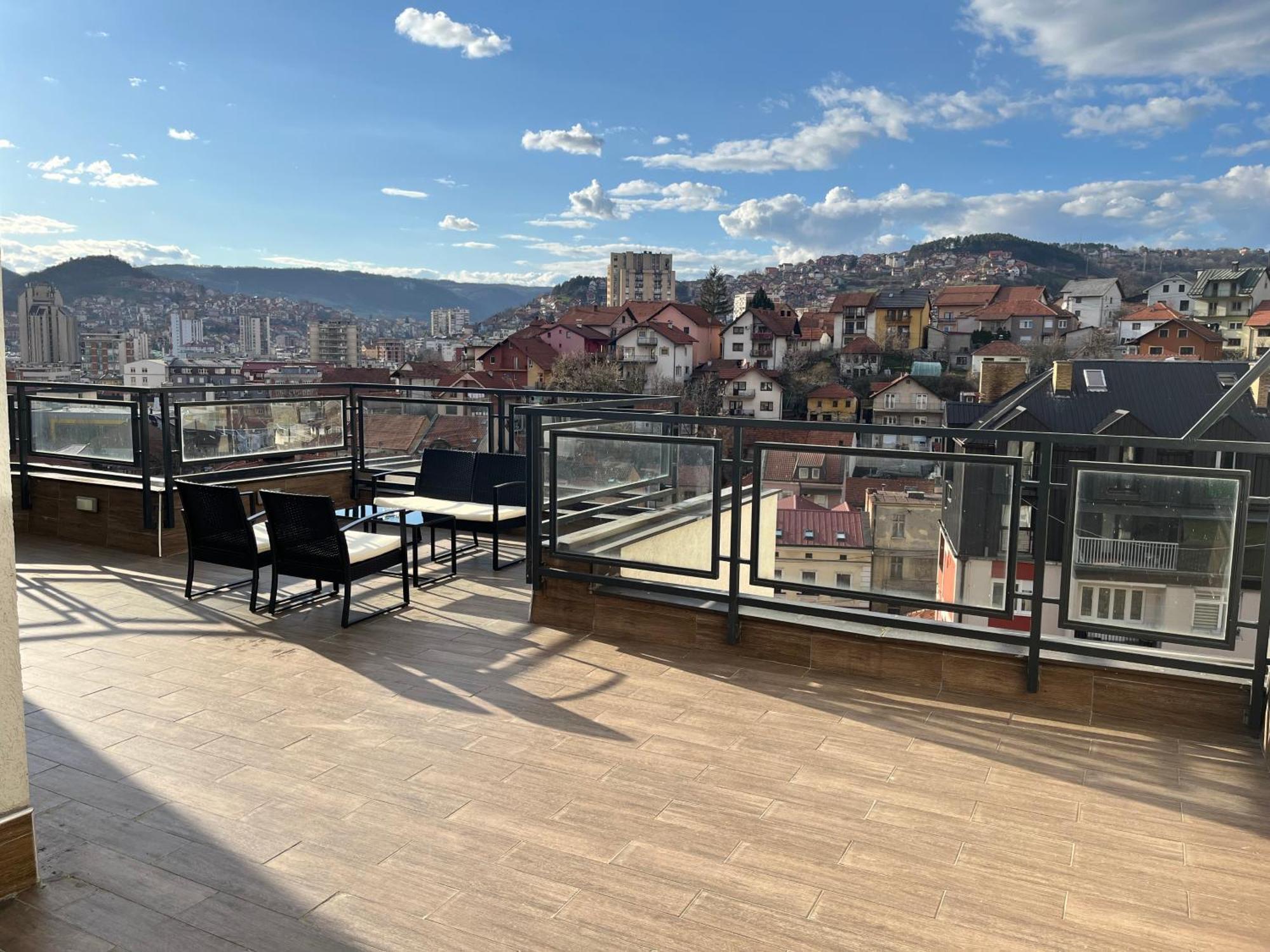 شقة Užice  في Penthouse المظهر الخارجي الصورة